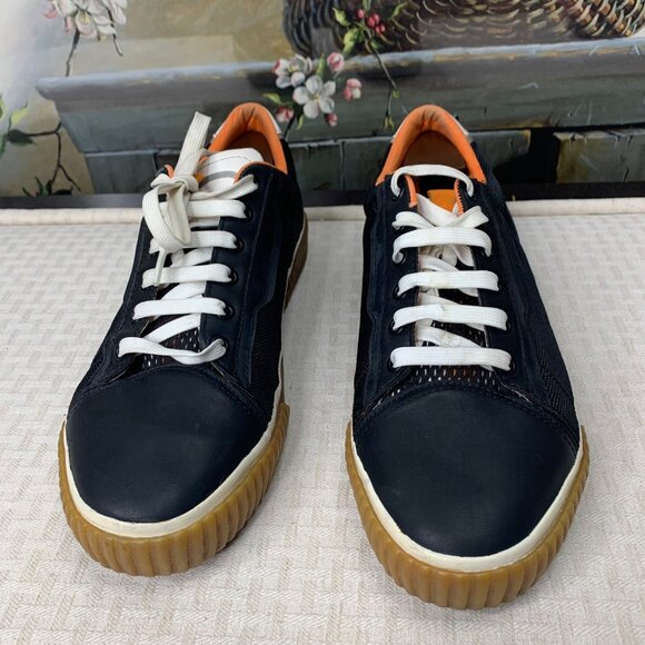 Zara Mens  Size 11.5 Black Constrasting Casual Sneakers With Gum Sole - Picture 2 of 7